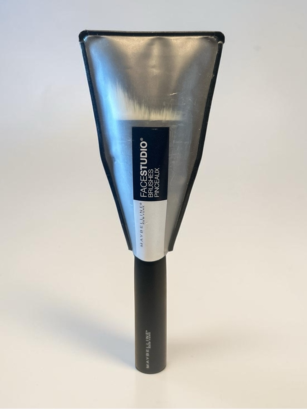 Maybelline FaceStudio 120 Contour Brush | New